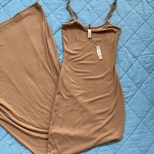 Skims lounge dress L